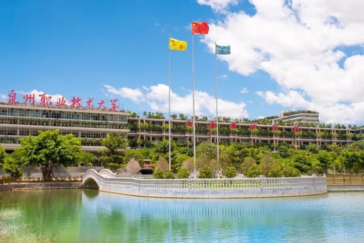 DSE升学指南:如何用香港文凭试成绩申请理想大学