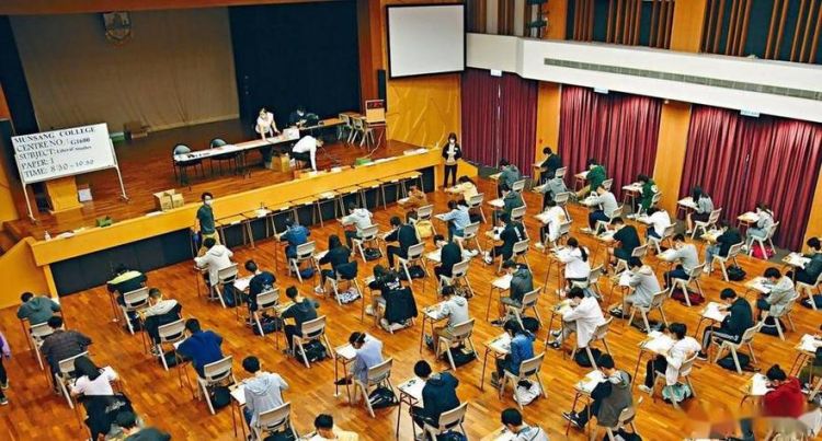 英皇教育DSE课程全攻略：高效备考冲刺香港高考