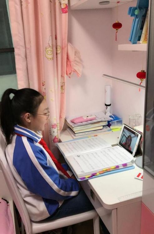 新来港学童困境 粤语听不懂,如何快速适应香港小学