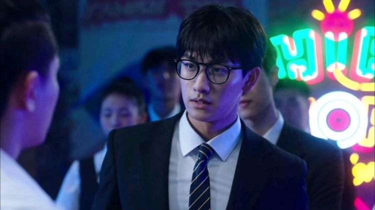 东北插班生里的香港演员 港星加盟演绎跨地域青春